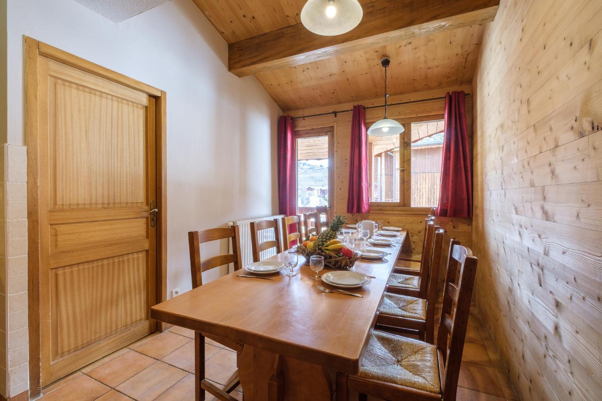 Les Balcons De Val Cenis Village 4*