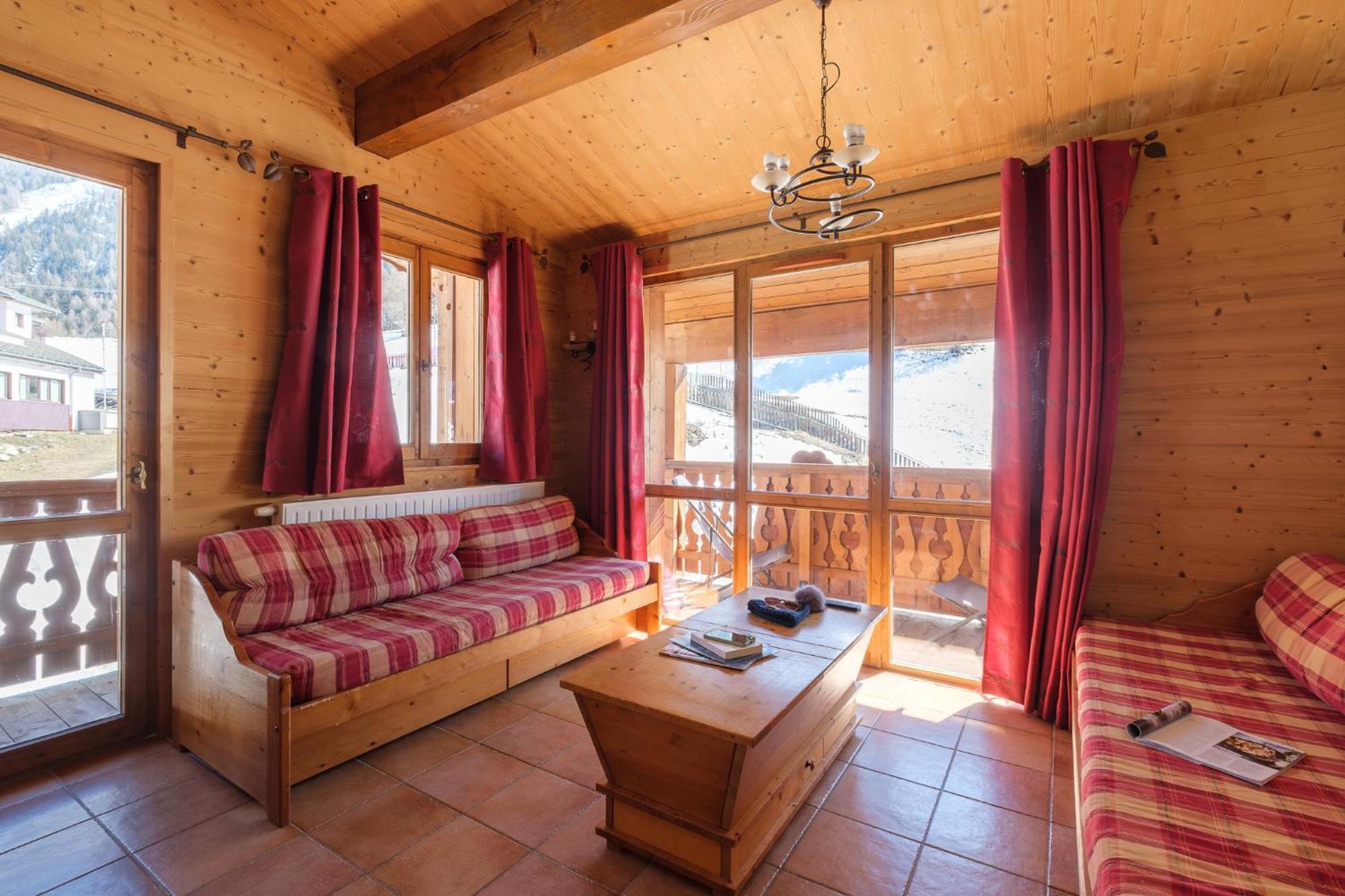 Les Balcons De Val Cenis Village 4*